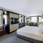 Hotel Hilton 5*