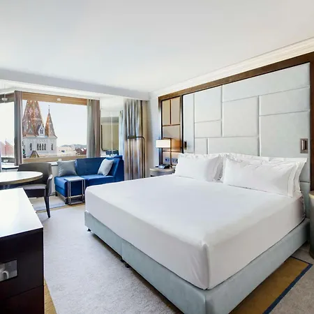 Hilton 5*