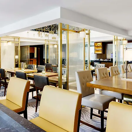Hilton 5*