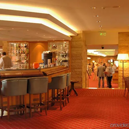 Hotell Hilton 5*