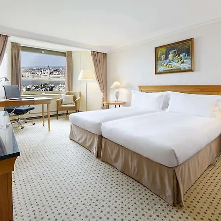 Hilton Hotel 5*