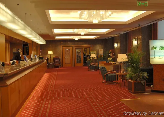 Hilton Ξενοδοχείο 5*