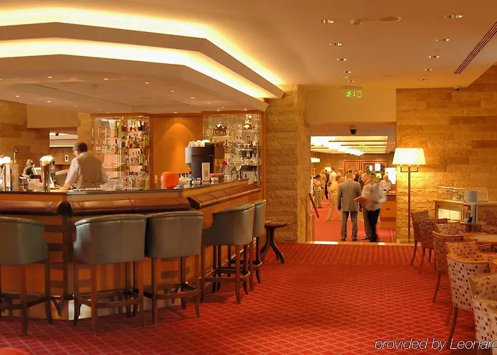 Ξενοδοχείο Hilton 5*