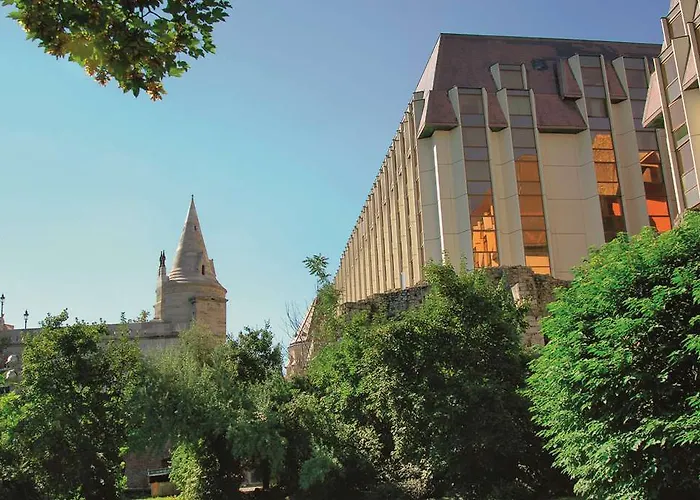 Ξενοδοχείο Hilton 5*